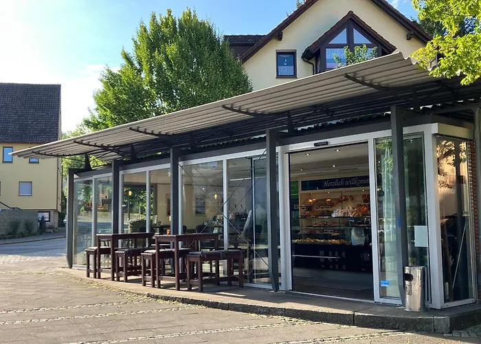 公寓 Moderne Studiowohnung In Mit Kueche Und Innenhof